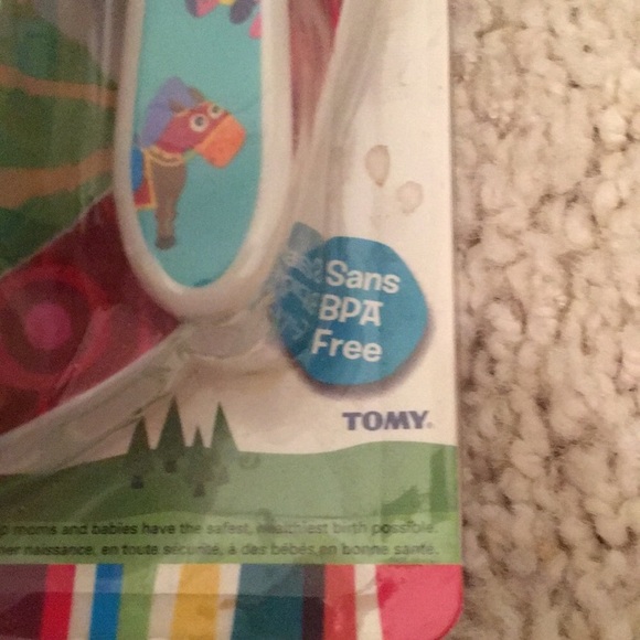 New 4 Piece Feeding Set - Picture 4 of 4